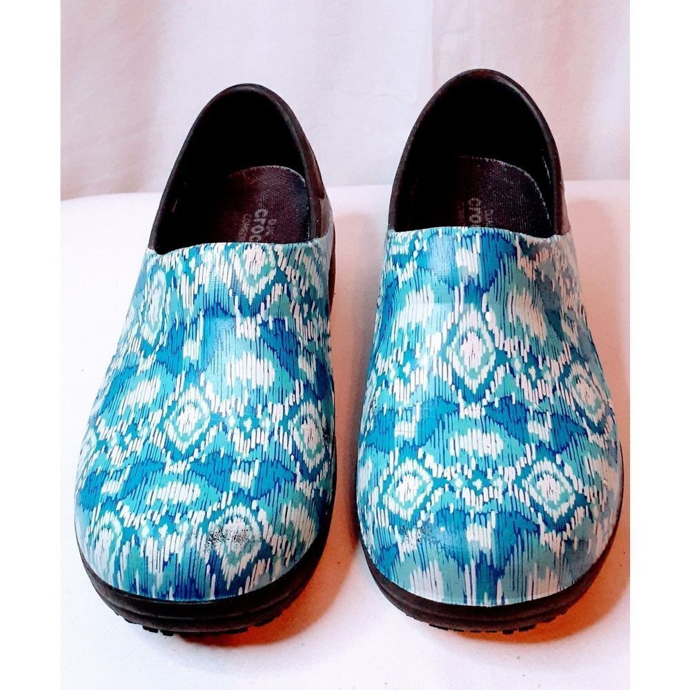 CROCS  WOMEN CLOGS